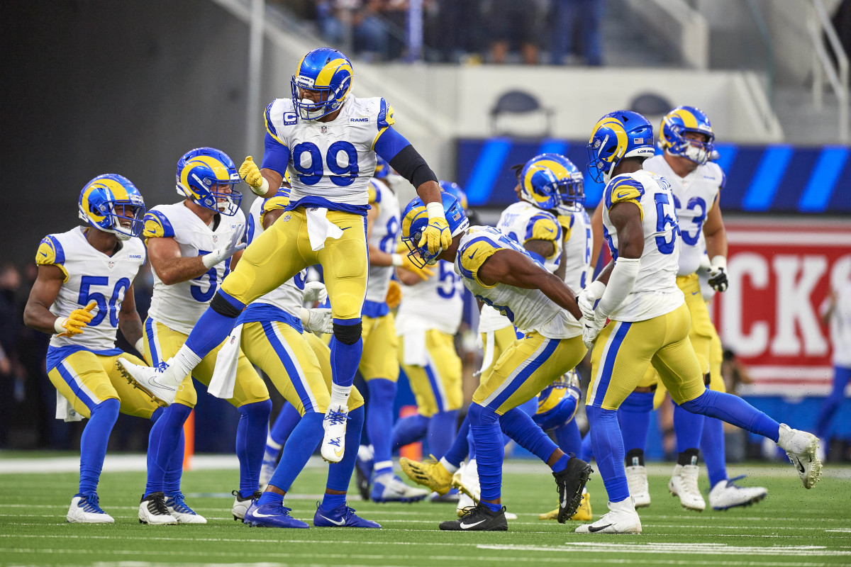 Rams defensive end Aaron Donald